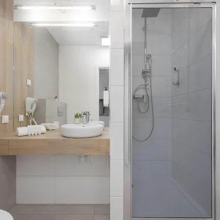 Kasprzaka Air-conditioned With Balcony By Renters