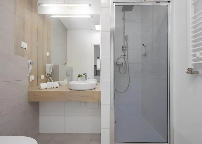 Kasprzaka Air-conditioned With Balcony By Renters