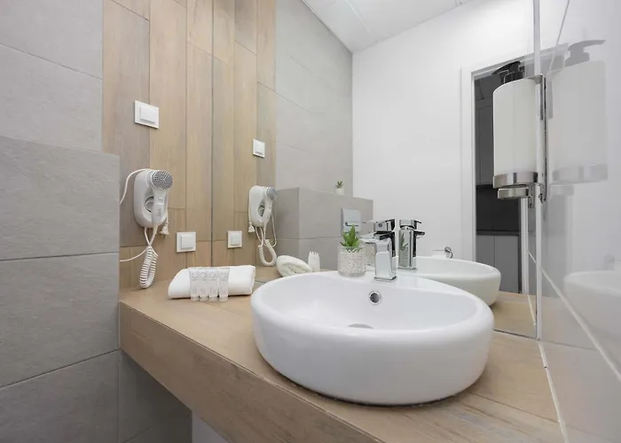 Kasprzaka Air-conditioned With Balcony By Renters Apartment Warsaw